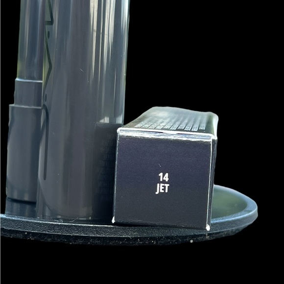 MAC Squirt Plumping Gloss Stick in JET - Picture 14 of 16